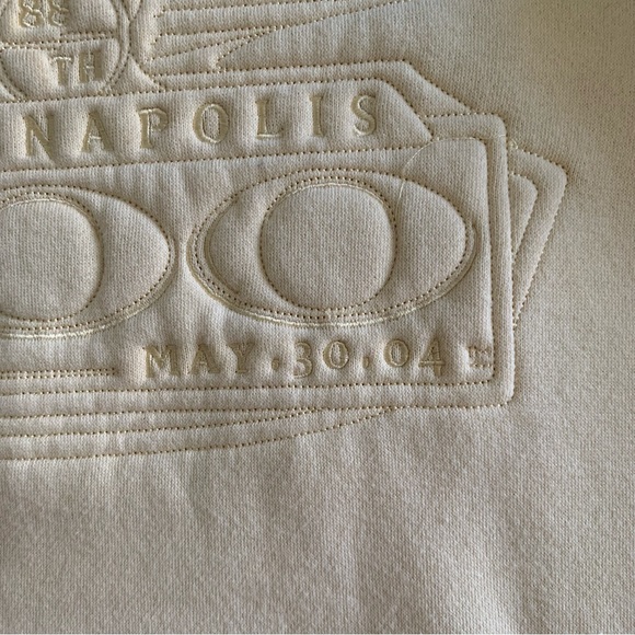 Indianapolis 500 Embroidered Sweater- XL 2004 - Picture 3 of 4